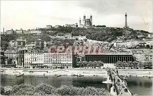 Cartes postales moderne Lyon Le Palais de Justice et Colline de Fourviere