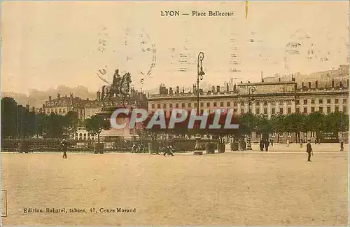 Cartes postales Lyon Place Bellecour