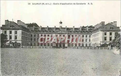 Cartes postales Saumur (M et L) Ecole d'Application de Cavalerie Militaria
