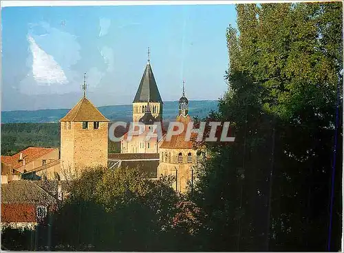 Cartes postales moderne Abbaye de Cluny (Saone et Loire) Fondee en 910 Vue Generale de l'Abbaye prise du Sud
