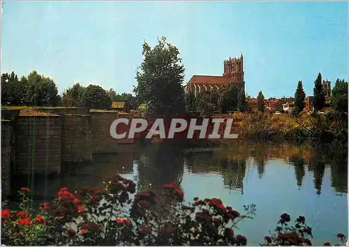 Cartes postales moderne Mantes la Jolie (Yvelines) Le Vieux Pont et la Collegiale Notre Dame
