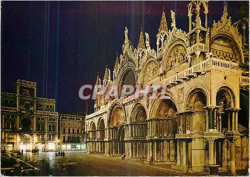 Cartes postales moderne Venezia Basilique de S Marc la Nuit