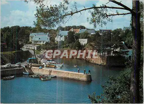 Cartes postales moderne La Bretagne Pittoresque a l'Abri de la Pointe de Beg Moc'h dans un Cadre Verdoyant