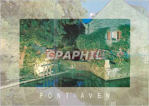 Cartes postales moderne Pont Aven La Bretagne Pittoresque Sur les rives Boisees de l'Aven