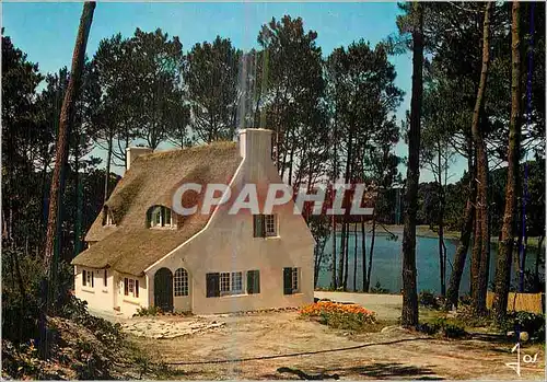 Moderne Karte La Bretagne en Couleurs Chaumiere Bretonne sur le Bord de la Riviere