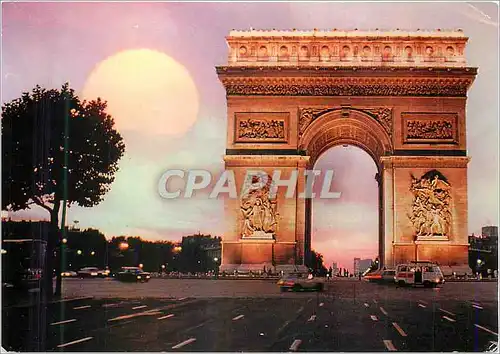 Cartes postales moderne Coucher de soleil sur Paris L'Arc de Triomphe