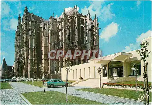 Cartes postales moderne Beauvais (Oise)La Cathedrale Saint Pierre et le musee de la Tapisserie