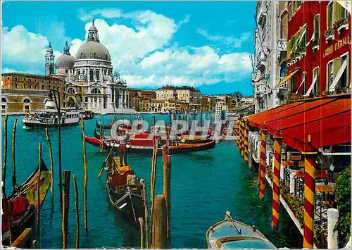 Cartes postales moderne Venezia Le Grand Canal et l'Eglise de la Salute