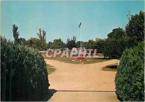 Cartes postales moderne Le Lude (Sarthe)Le Terrain de Camping