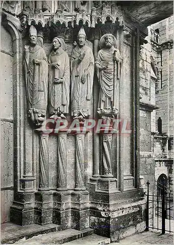 Cartes postales moderne Chartes (E et L)La Cathedrale Notre Dame (XIIe XVIe s)Portail sud St Martin St Jerome