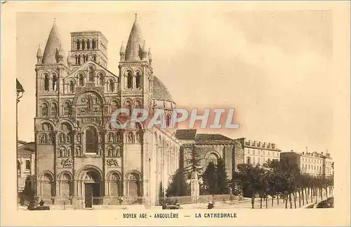 Cartes postales Moyen Age Angoulene La Cathedrale