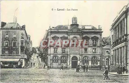 Cartes postales laval Monument