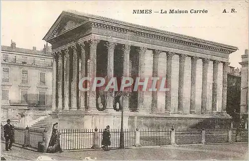 Cartes postales Nimes la Maison Carree