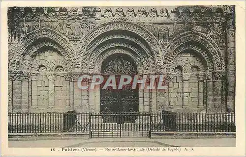Cartes postales Poitiers vienne Notre Dame la Grande