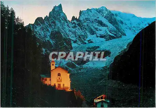Cartes postales moderne Courmayeur La nuit Sanctuaire N D de la Guerison Aiguille Noir de Peuterey et M Blanc