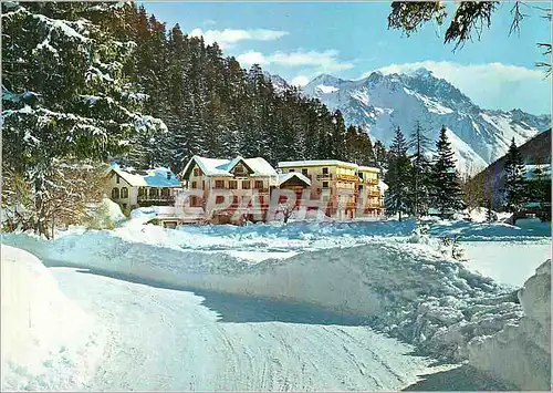 Cartes postales moderne Station de Champex avec le Grand Combin