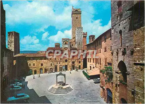 Cartes postales moderne Citta di San Gimignano Place de la Cisterna