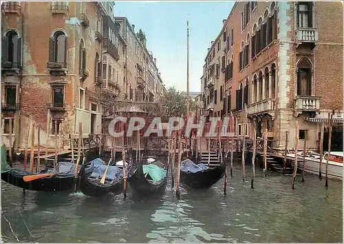 Cartes postales moderne Venezia Bateaux