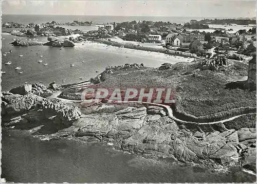 Cartes postales moderne En Avion au dessus de Tregastel Plages (C du N)Le Chemin des douaniers et la plage du Corz Pors