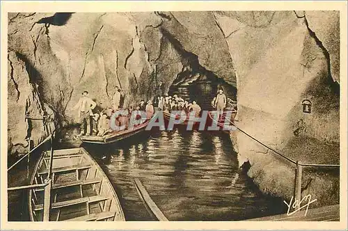 Cartes postales Grottes de Betharram La riviere souteraine Silencieuse et Feerique