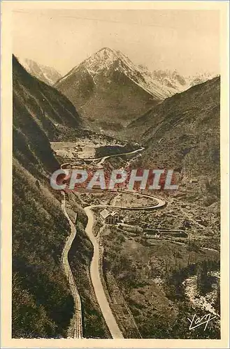 Cartes postales Les Pyrenees Roule de Pierrefitte a Cauterets Le Colimacon et le L'Eguere