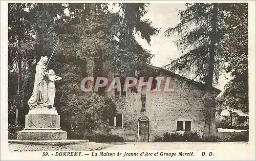 Ansichtskarte AK Domremy La Maison de Jeanne d'Arc et Groupe Mercie