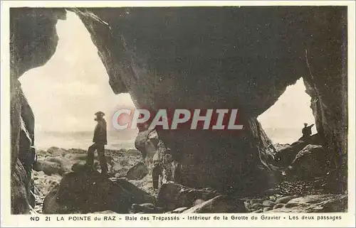 Cartes postales La Pointe du Raz Baie des Trepasses Interieur de la Grotte du Gravier