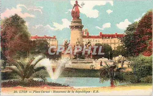 Cartes postales Lyon Place Carnot Monument de la republique