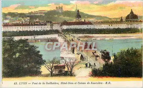 Cartes postales Lyon Pont de la Guillotiere Hotel Dieu et Coteau de Fourviere  Tramway