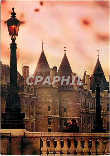 Cartes postales moderne Paris Les Tours de la Conciergerie