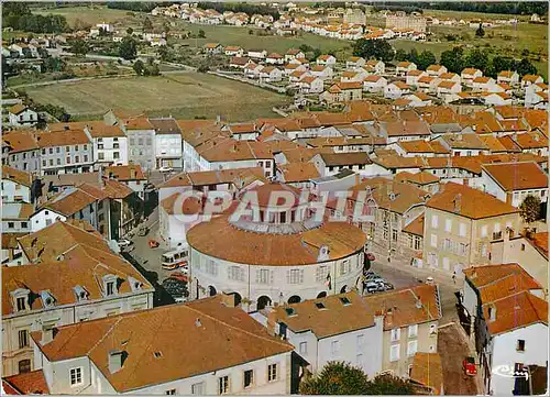 Cartes postales moderne Ambert P de D Vue aerienne sur le quartier de la mairie
