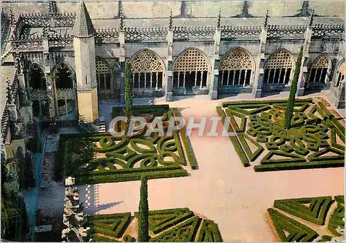 Cartes postales moderne Batalha Portugal Cloitre Royal et le jardin