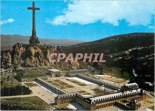 Cartes postales moderne Santa Cruz del Valle de Los Caidos Vue panoramique de la part posterieure du Monument