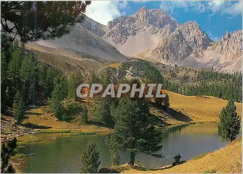 Cartes postales moderne Hautes Alpes Le Queyras Le Lac Miroir et la Paine de la Saume