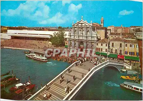 Cartes postales moderne Venezia Eglise des Moines dechausses et Station du Chemin de fer