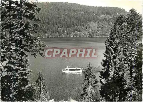 Cartes postales moderne Gerardmer Echappee sur le Lac Bateau