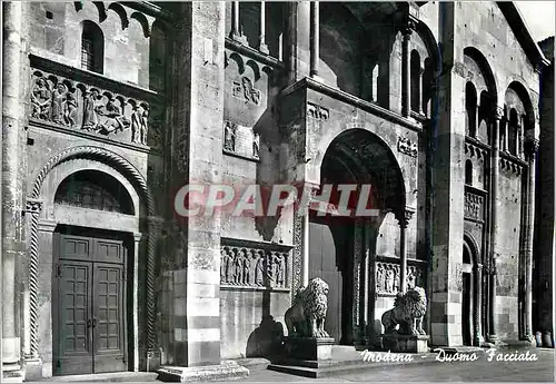 Cartes postales moderne Modena Dome Facade