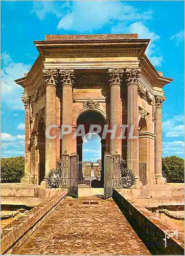 Cartes postales moderne Montpellier (Herault) Couleurs et Lumiere de France Le Chateau d'Eau du Peyrou (XVIIe Siecle)