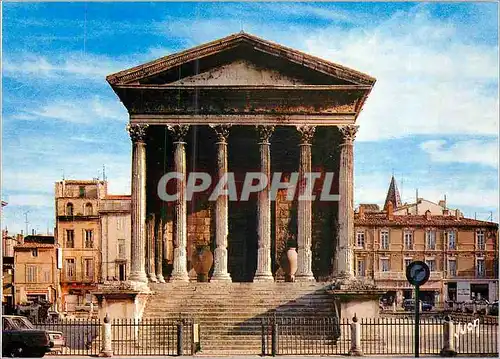 Moderne Karte Nimes (Gard) La Maison Carree Temple Romain construit a l'epoque d'Auguste (fin du 1er siecle av