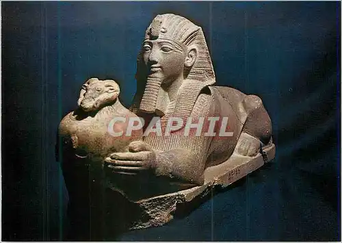 Ansichtskarte AK Sphinx a l'image de Ramses II tenant devant lui un vase surmonte de la tete du belier d'Amon XIX