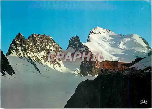 Cartes postales moderne Dans les Hautes Alpes Le refuge des Ecrins