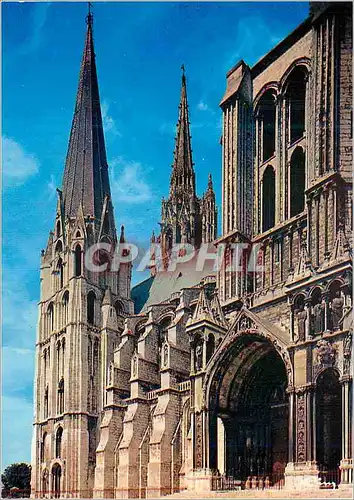 Cartes postales moderne Chartres (E et L) La Cathedrale et le Cote Sud