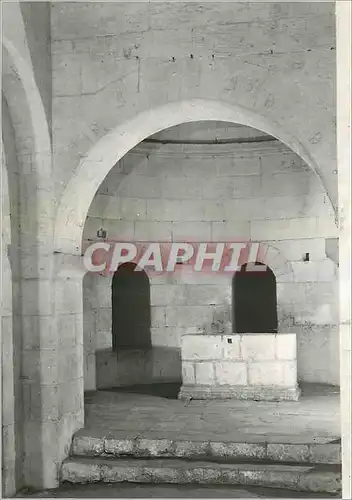 Cartes postales moderne Abbaye de Montmajour (B du R) la Crypte (XIIs Siecle)