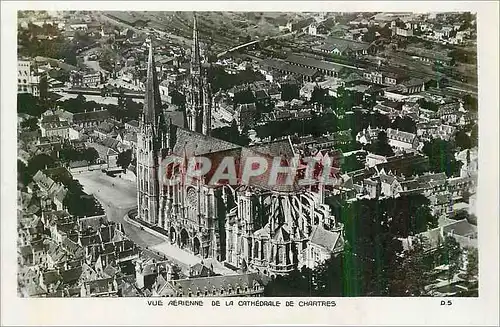 Cartes postales moderne Cathedrale de Chartres Vue Aerienne