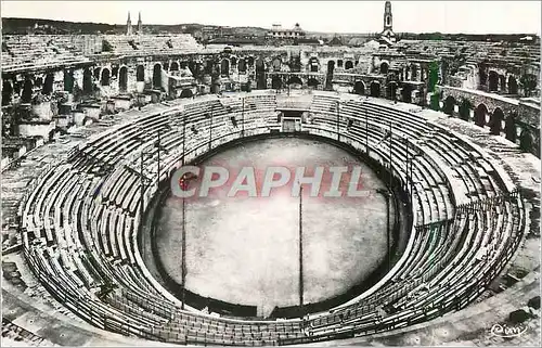 Cartes postales moderne Nimes (Gard) Interieur des Arenes