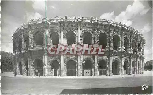 Moderne Karte Nimes Les Arenes