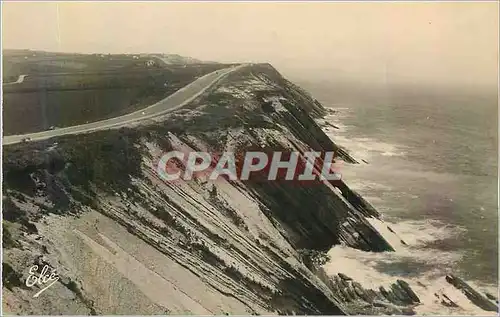 Cartes postales moderne St Jean de Luz (Basses Pyr) Les Rochers de la Cote Basque