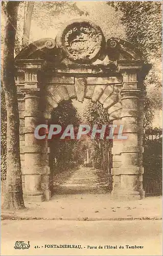 Ansichtskarte AK Fontainebleau Porte de l'Hotel du Tambour