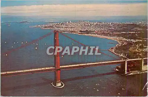 Cartes postales moderne San Francisco Majestic Golden Gate Bridge Stretches