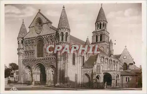 Cartes postales moderne Poitiers Eglise Notre Dame XIe et XIIe Siecle Facade Ouest et Sud